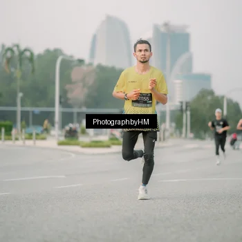 Runner Photo 6743185