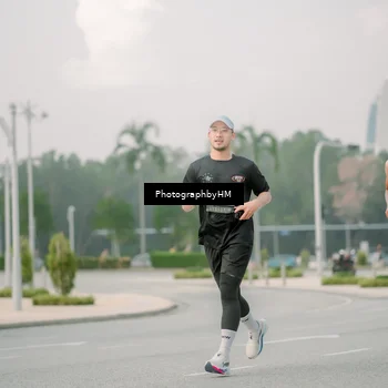 Runner Photo 6743203