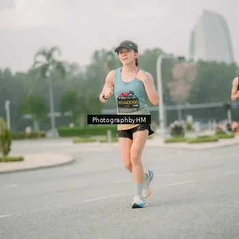 Runner Photo 6743231