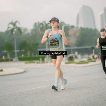 Runner Photo 6743234
