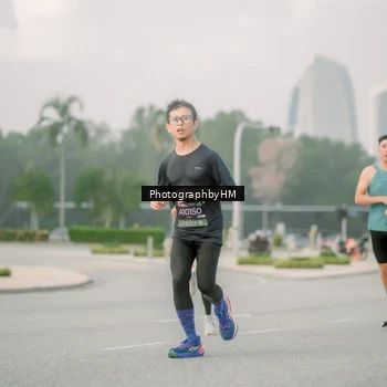 Runner Photo 6743259