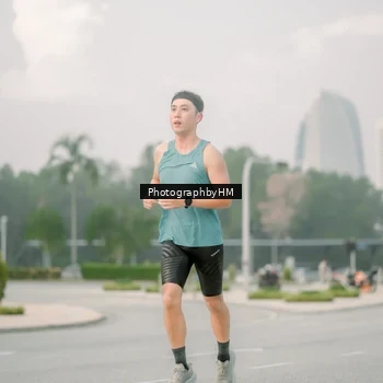 Runner Photo 6743276