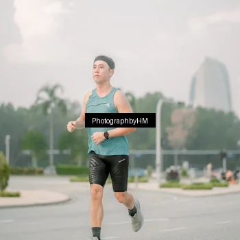 Runner Photo 6743278