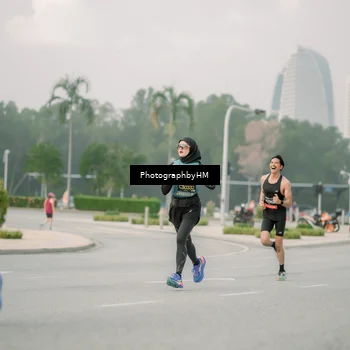 Runner Photo 6743300
