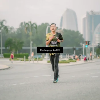Runner Photo 6743314