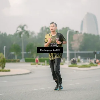 Runner Photo 6743320