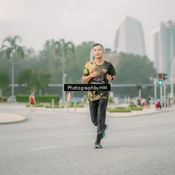 Runner Photo 6743321