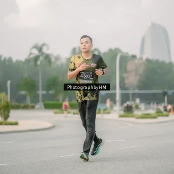 Runner Photo 6743329
