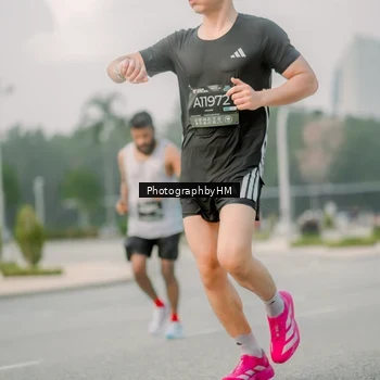 Runner Photo 6743346