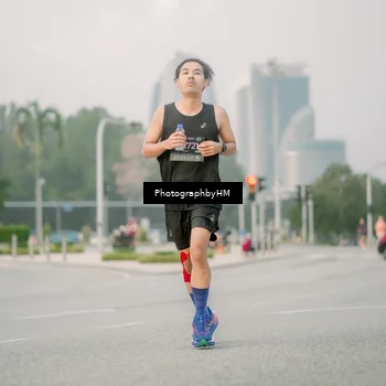 Runner Photo 6743371