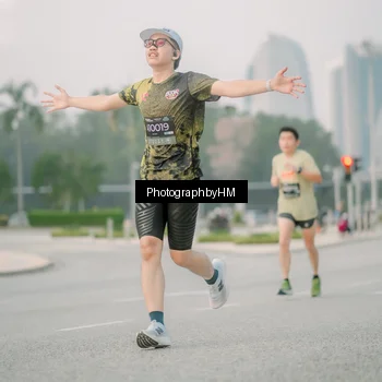 Runner Photo 6743410