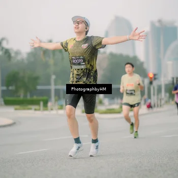 Runner Photo 6743412