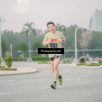Runner Photo 6743427