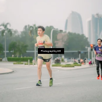 Runner Photo 6743429