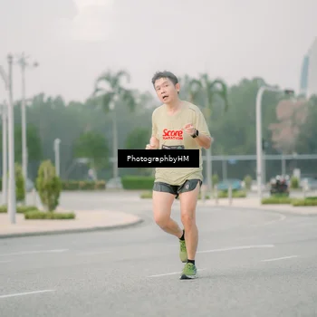 Runner Photo 6743433