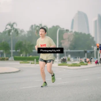 Runner Photo 6743435