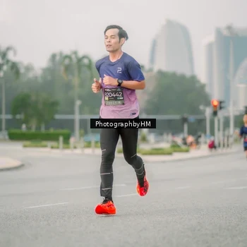 Runner Photo 6743443
