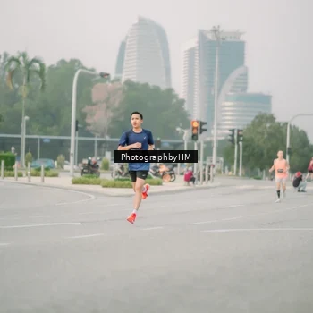 Runner Photo 6743451