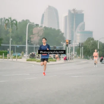 Runner Photo 6743452