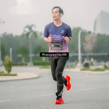 Runner Photo 6743454