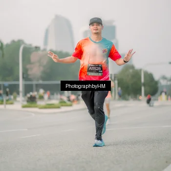Runner Photo 6743487