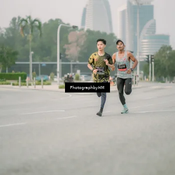 Runner Photo 6743518