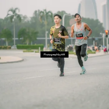Runner Photo 6743533