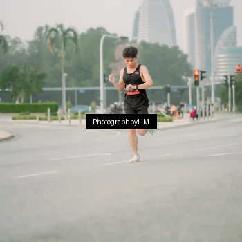 Runner Photo 6743553