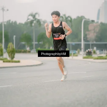 Runner Photo 6743555