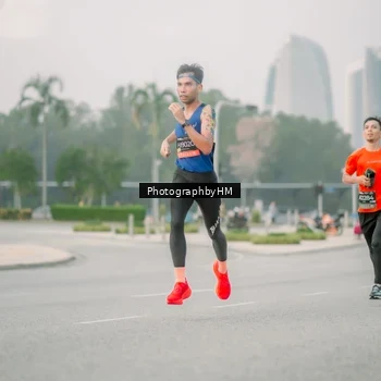 Runner Photo 6743579