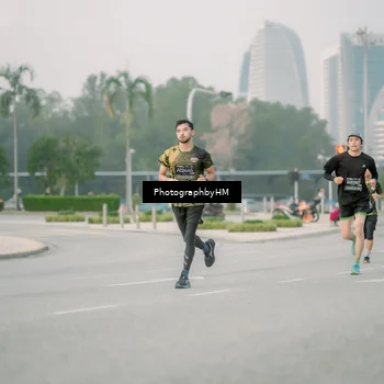 Runner Photo 6743588