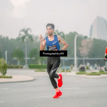 Runner Photo 6743595
