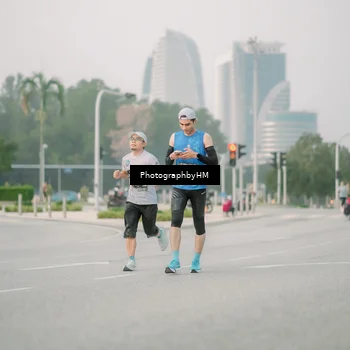 Runner Photo 6743614