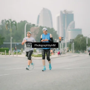 Runner Photo 6743618