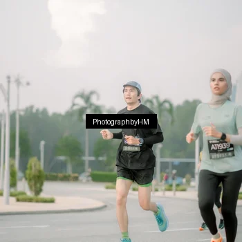 Runner Photo 6743620