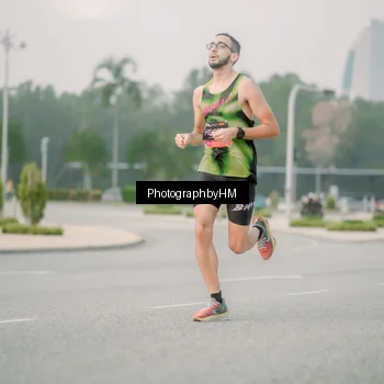 Runner Photo 6743691