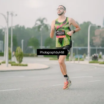Runner Photo 6743696