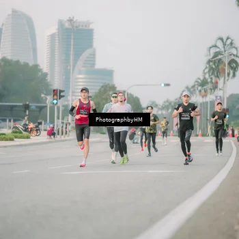 Runner Photo 6743709