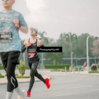 Runner Photo 6743761