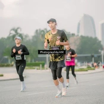 Runner Photo 6743774