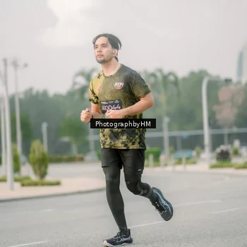 Runner Photo 6743778