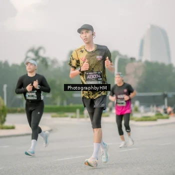 Runner Photo 6743779