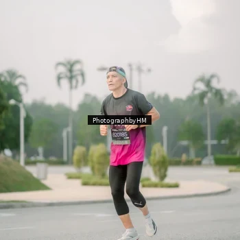 Runner Photo 6743804