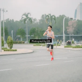 Runner Photo 6743824