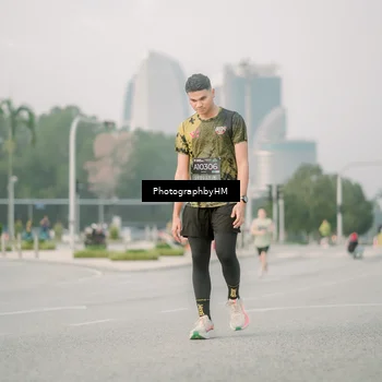 Runner Photo 6743832