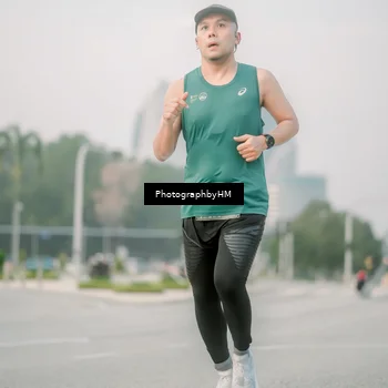 Runner Photo 6743860