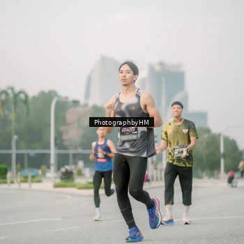 Runner Photo 6743887