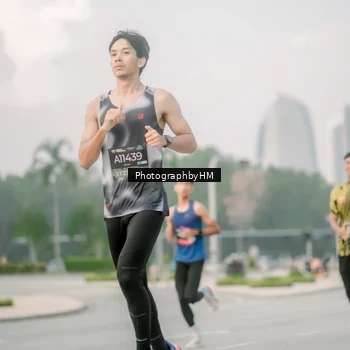 Runner Photo 6743899