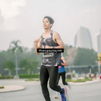Runner Photo 6743901
