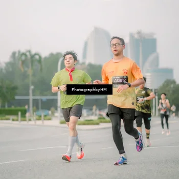 Runner Photo 6743938